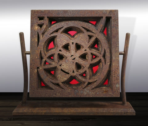 ROSE WINDOW in RUST & RED - NULL Sculpture by artist William Freer